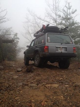low visibility at high altitude

1993 Jeep cherokee with Bushwacker cutout fenders, 3" lift, 1" spidertrax adapters, rubicon wheels, yakima roof rack, rotopax mounts, hela lights