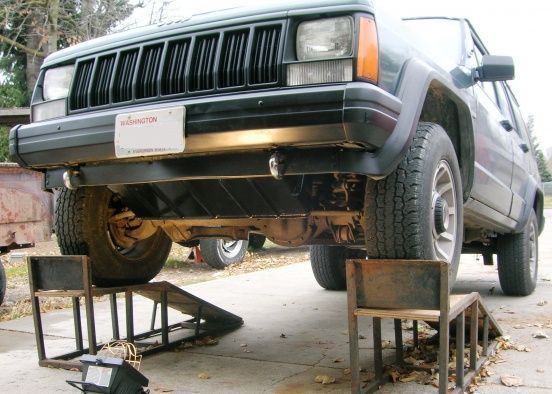 Not sure how usefull the Skidplate is but for the price, It can't hurt.