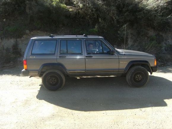 XJ Fun 001