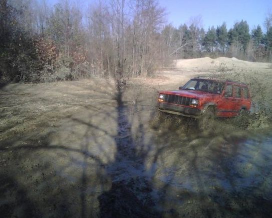 the first weekend of owning my first jeep.
<3