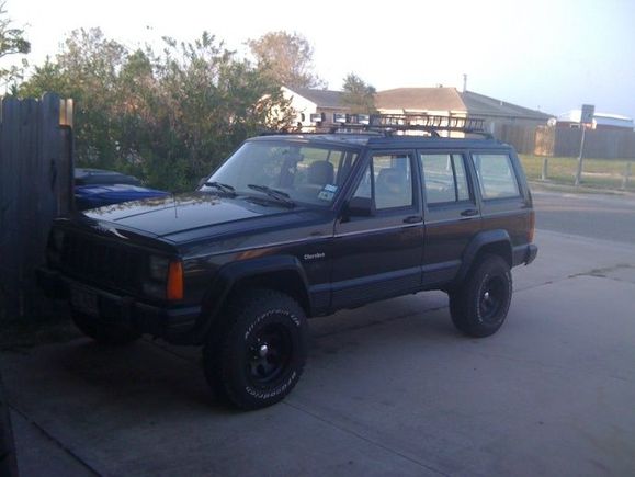jeep leafs and new shocks 003