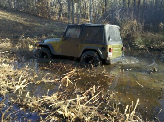 buddies jeep wrangler 33" BFG M/T, 3 inch lift