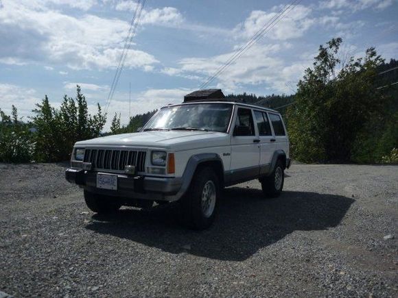 This is my 94 Cherokee in stock form, one week old to me anyway.