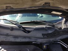 You can see the round dot at the end of the wiper