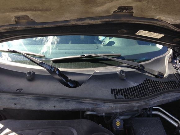 You can see the round dot at the end of the wiper