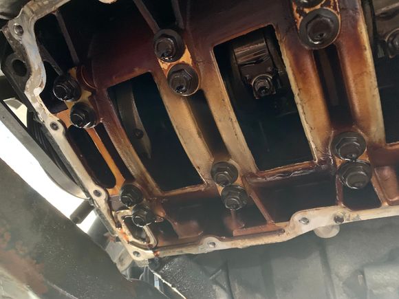 Timing chain end of the engine 