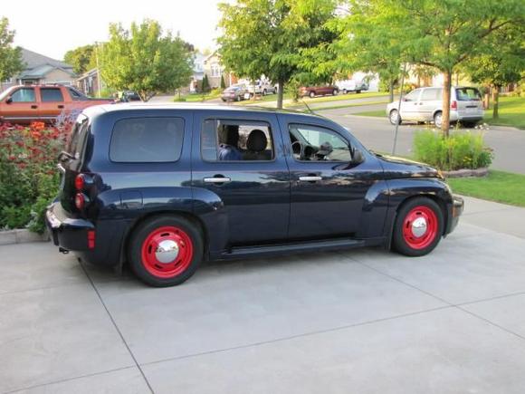 Canuck Motorsports lowering springs, a full 2 inches out back and 1 1/2 inches up front. Installed in spring of 2010 at 58,000 miles, still in the car now I sold it in October 2019 at 286,000 miles, it’s always rode nice and level. 
Tell ‘em Oldblue sent you! 