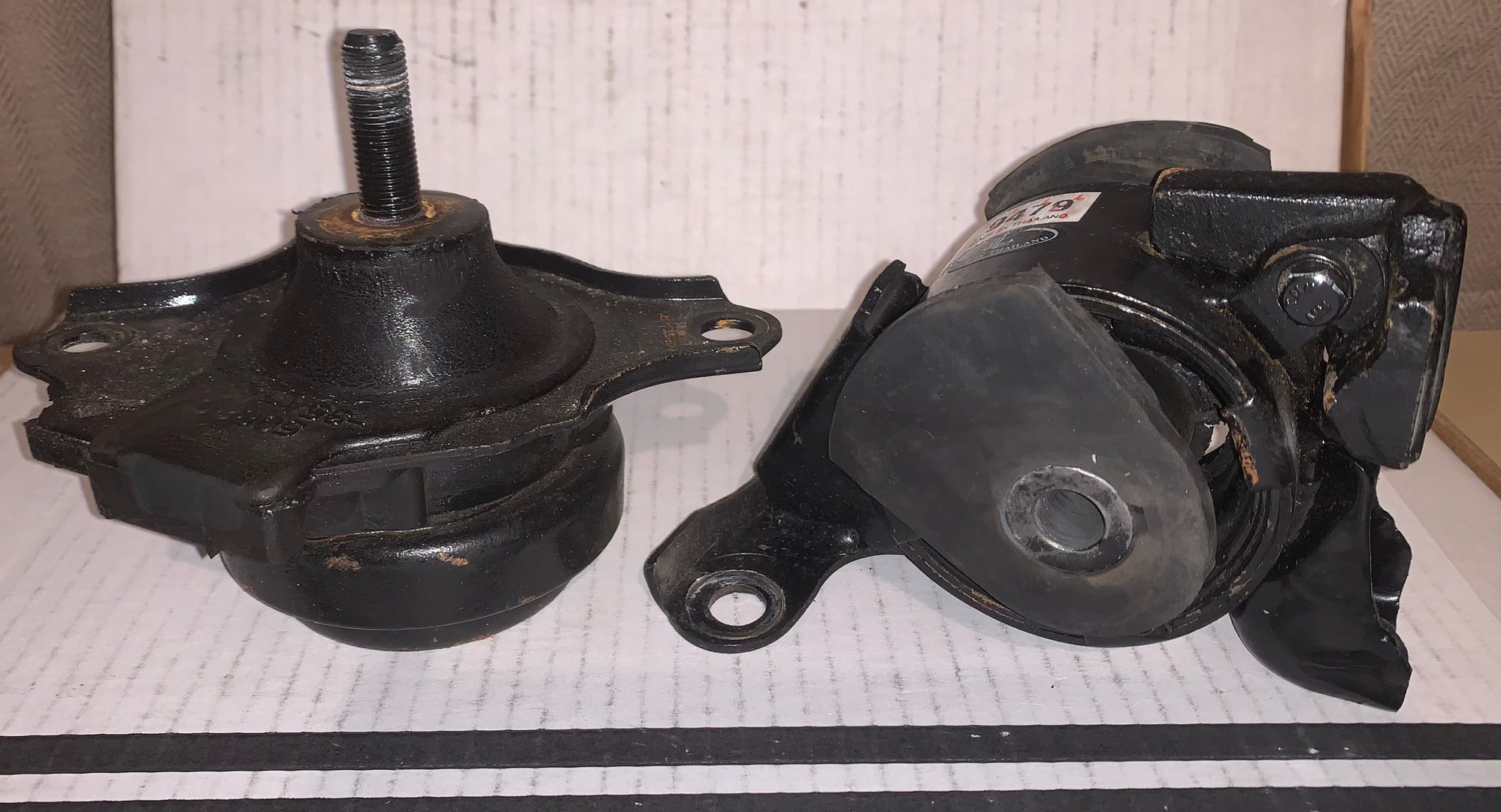 2003 Honda Civic - 2pcs Engine Side Mounts For 2003 civic Auto Trans - Accessories - $25 - Yardville, NJ 08620, United States