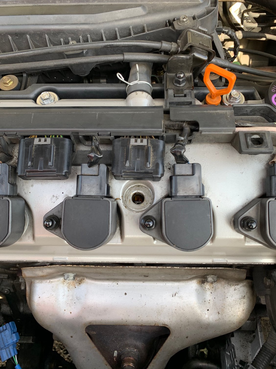 Please help! Valve cover bolt snapped. Honda Civic Forum