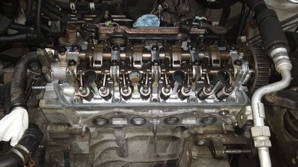Cylinder head installed