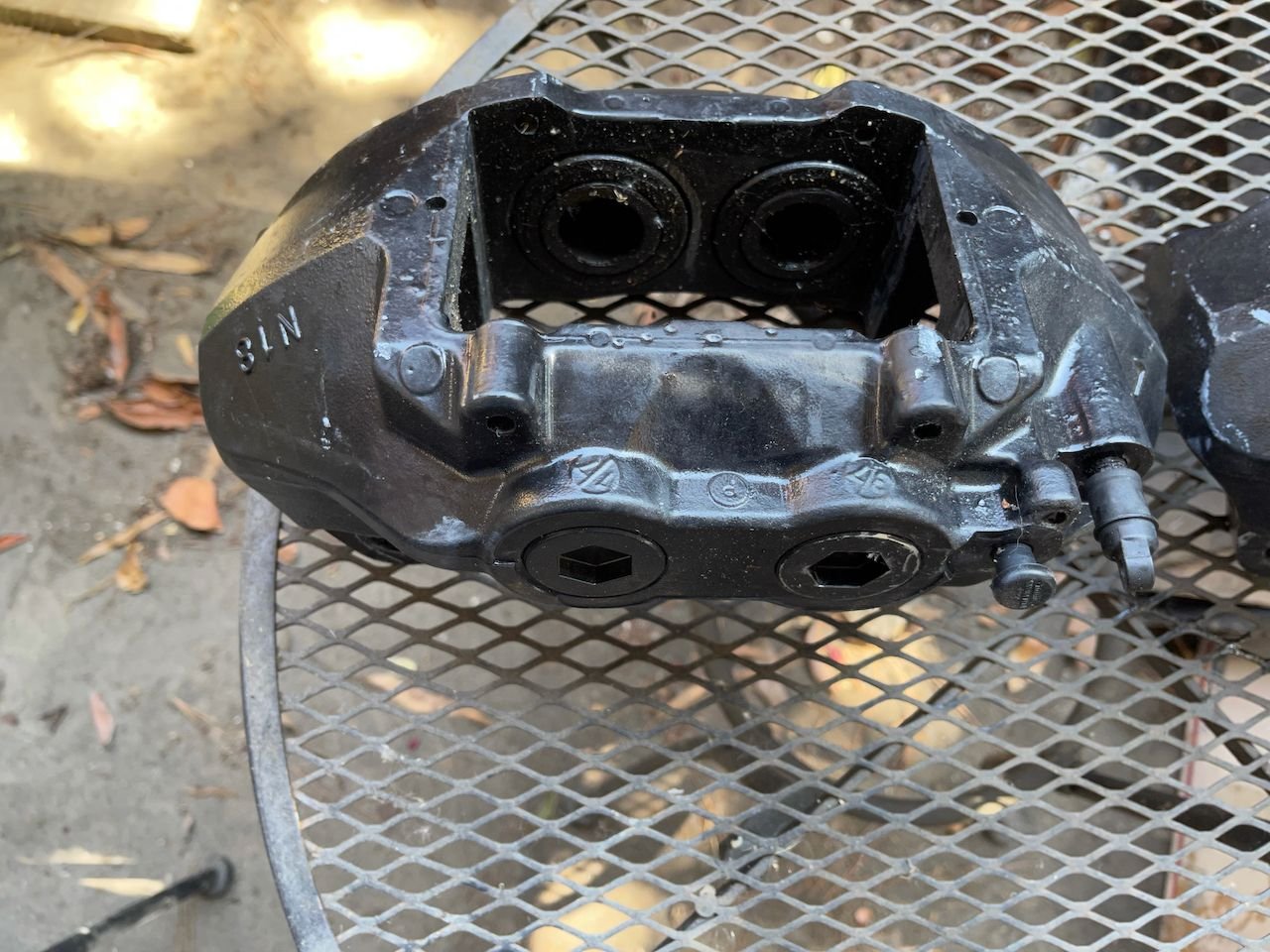 Brakes - Lexus LS460 AWD Front Calipers N18 - Used - 2007 to 2017 Lexus LS460 - El Cajon, CA 92019, United States