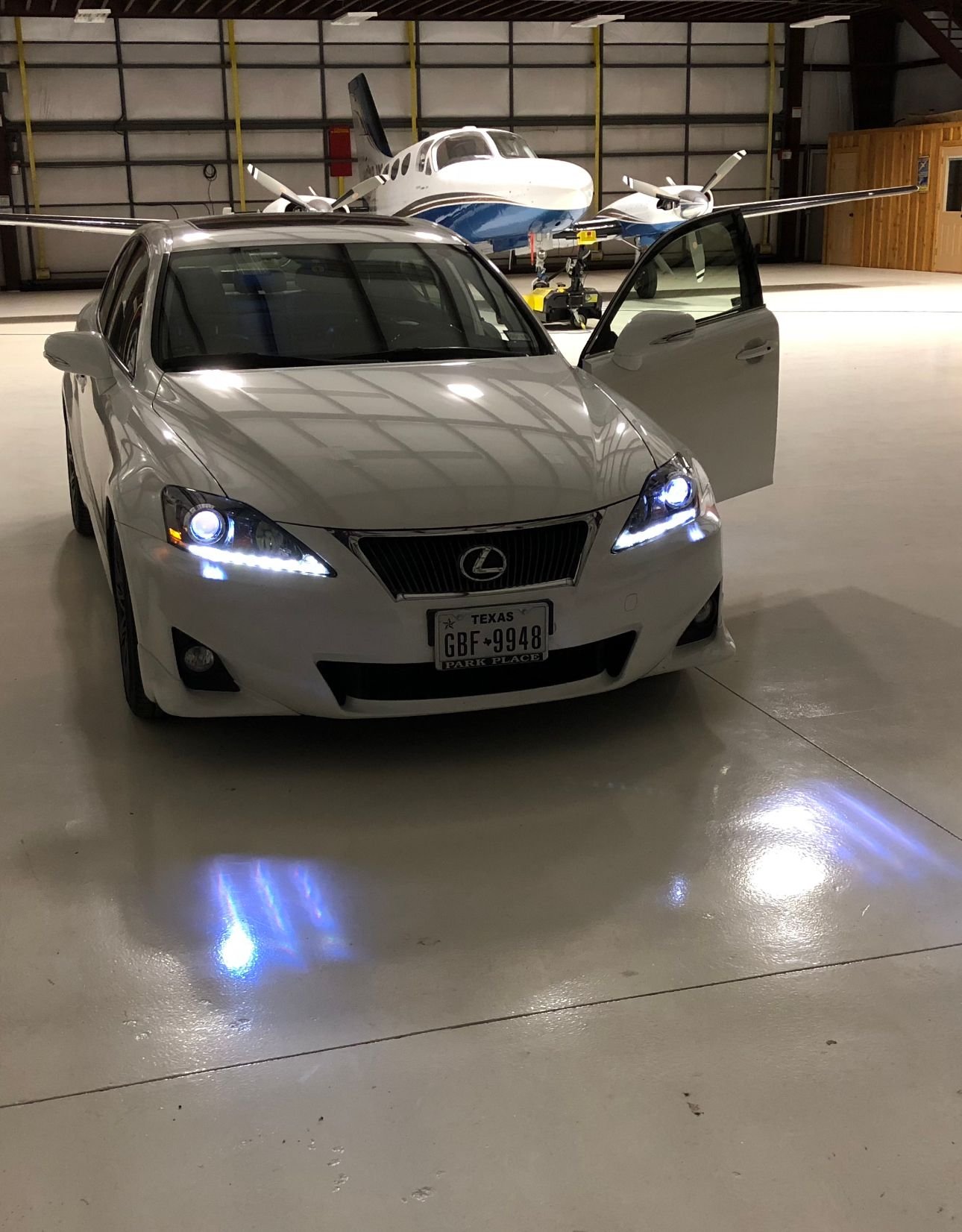 2013 Lexus IS250 - 2013 Lexus IS250 low mileage White F Sport Acc Packaged. - Used - VIN JTHBF5C22D5190215 - 66,590 Miles - 6 cyl - 2WD - Automatic - Sedan - White - Fort Worth, TX 76052, United States