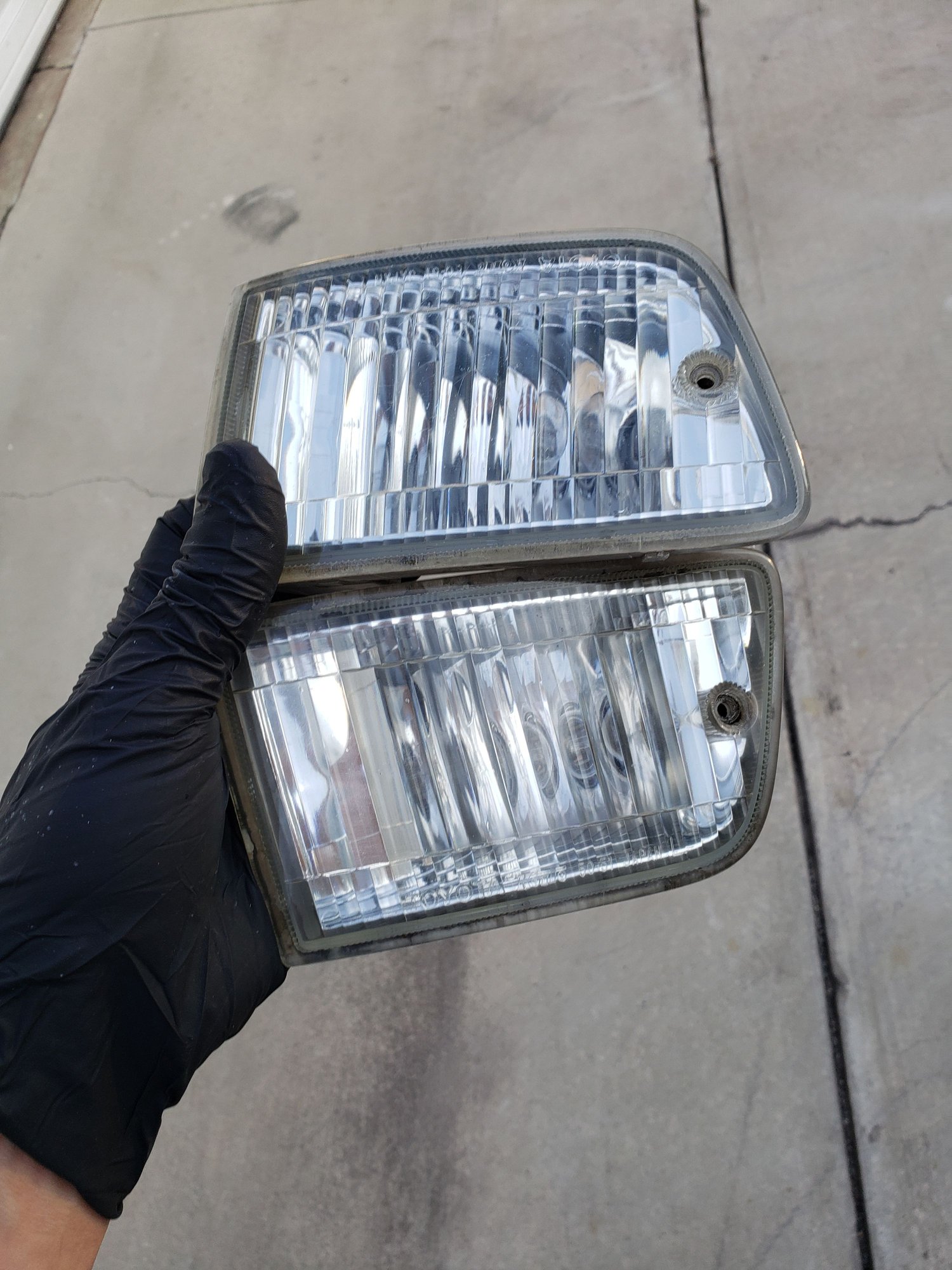 Lights - 98-00 Lexus LS400 Japan cornering lights - Used - 1998 to 2000 Lexus LS400 - Rosemead, CA 91770, United States