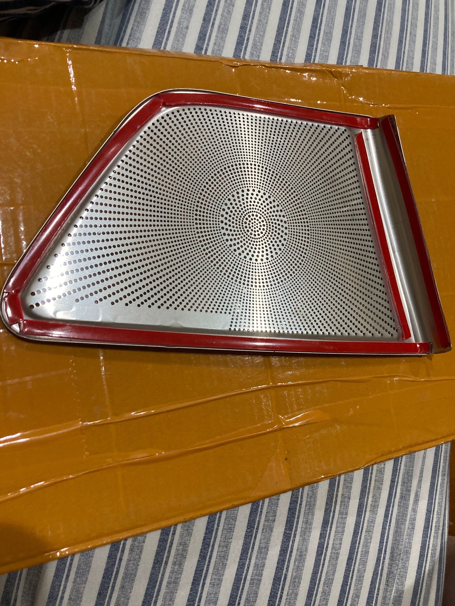 Accessories - Es  stainless steel covers speakers - New - 2019 to 2023 Lexus eS - Brooklyn, NY 11210, United States