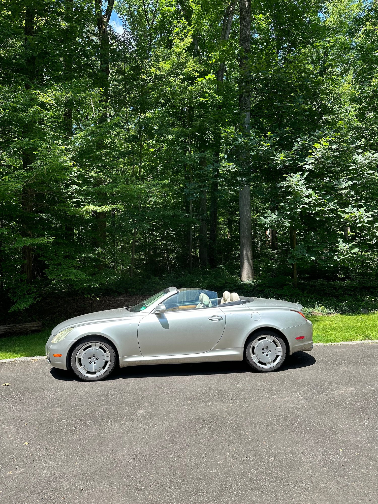 2004 Lexus SC430 - 2004 Lexus SC430 for sale - Used - VIN JTHFN48Y340056791 - 151,483 Miles - 8 cyl - 2WD - Automatic - Convertible - Silver - Princeton, NJ 08540, United States