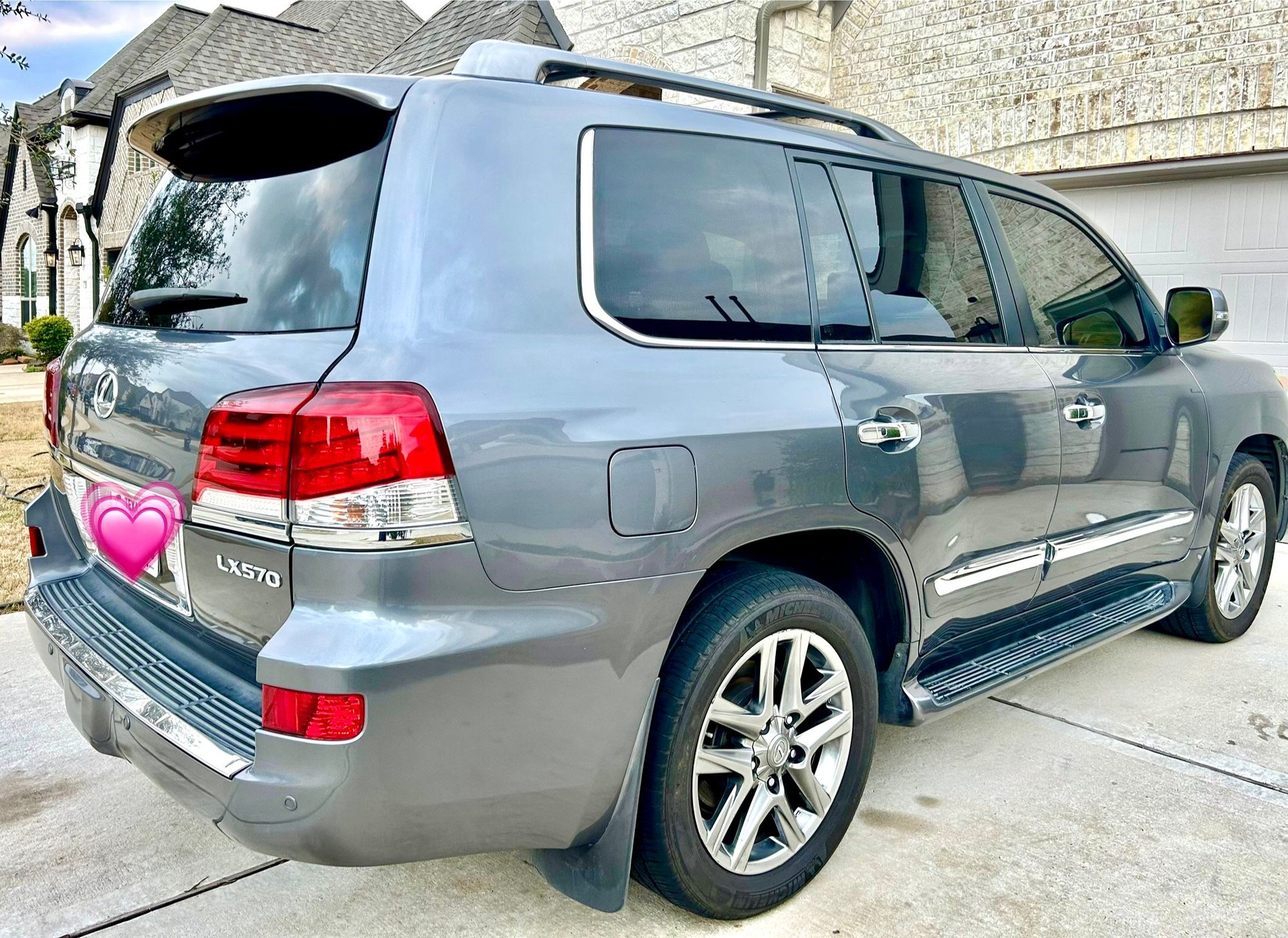 2015 Lexus LX570 - 2015 Lexus LX570 Nebula Grey Pearl - Used - VIN JTJHY7AX6F4172354 - 224,000 Miles - 8 cyl - 4WD - Automatic - SUV - Gray - Katy, TX 77494, United States