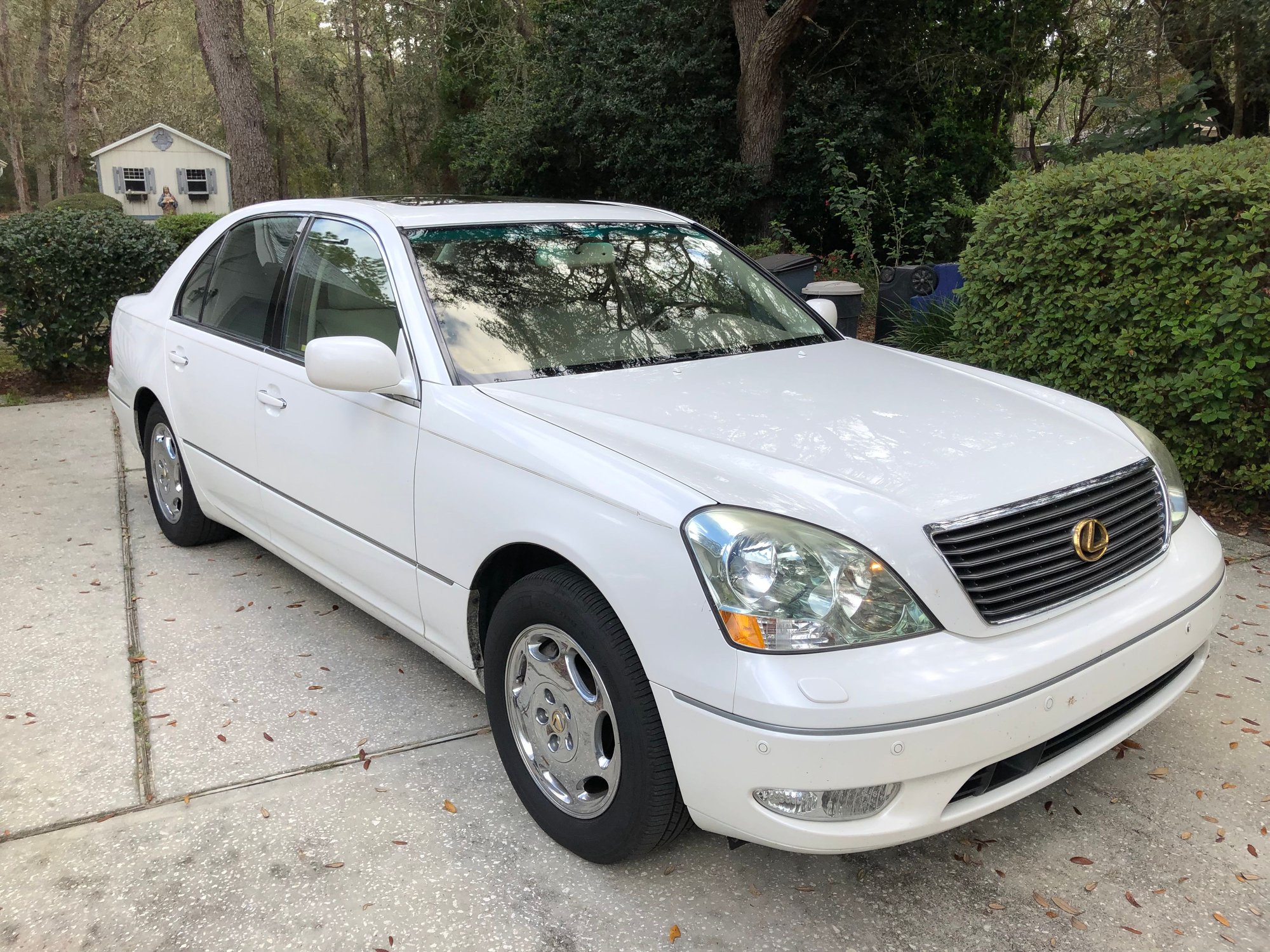 2001 Lexus LS430 - 2001 LS430 Ultra - Used - VIN JTHBN30F110004249 - 168,000 Miles - 8 cyl - 2WD - Automatic - Sedan - White - Hernando, FL 34442, United States