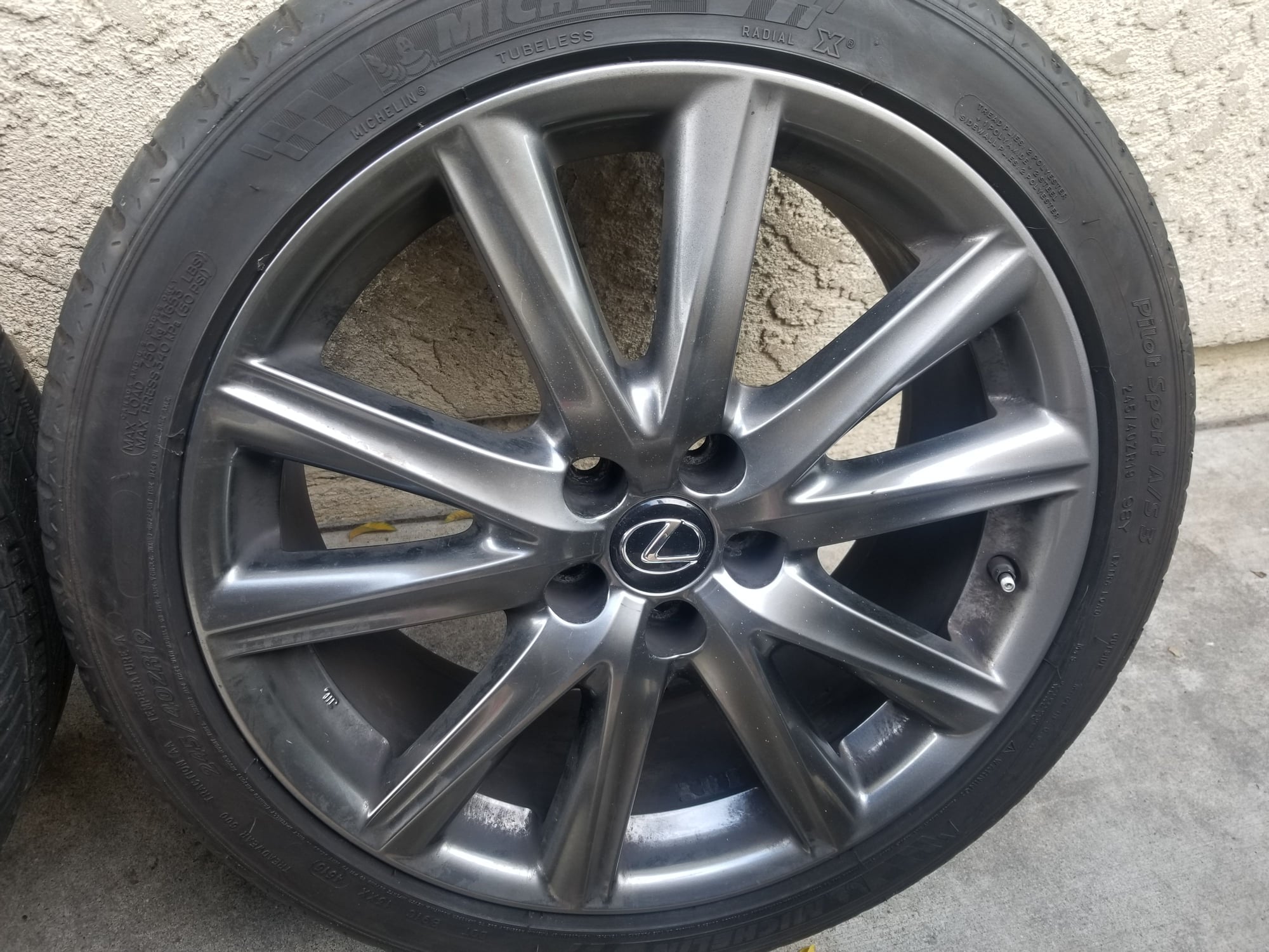 Wheels and Tires/Axles - stock 2013 gs350 f sport rims - Used - All Years Any Make All Models - 2013 to 2019 Lexus GS350 - Long Beach, CA 90805, United States