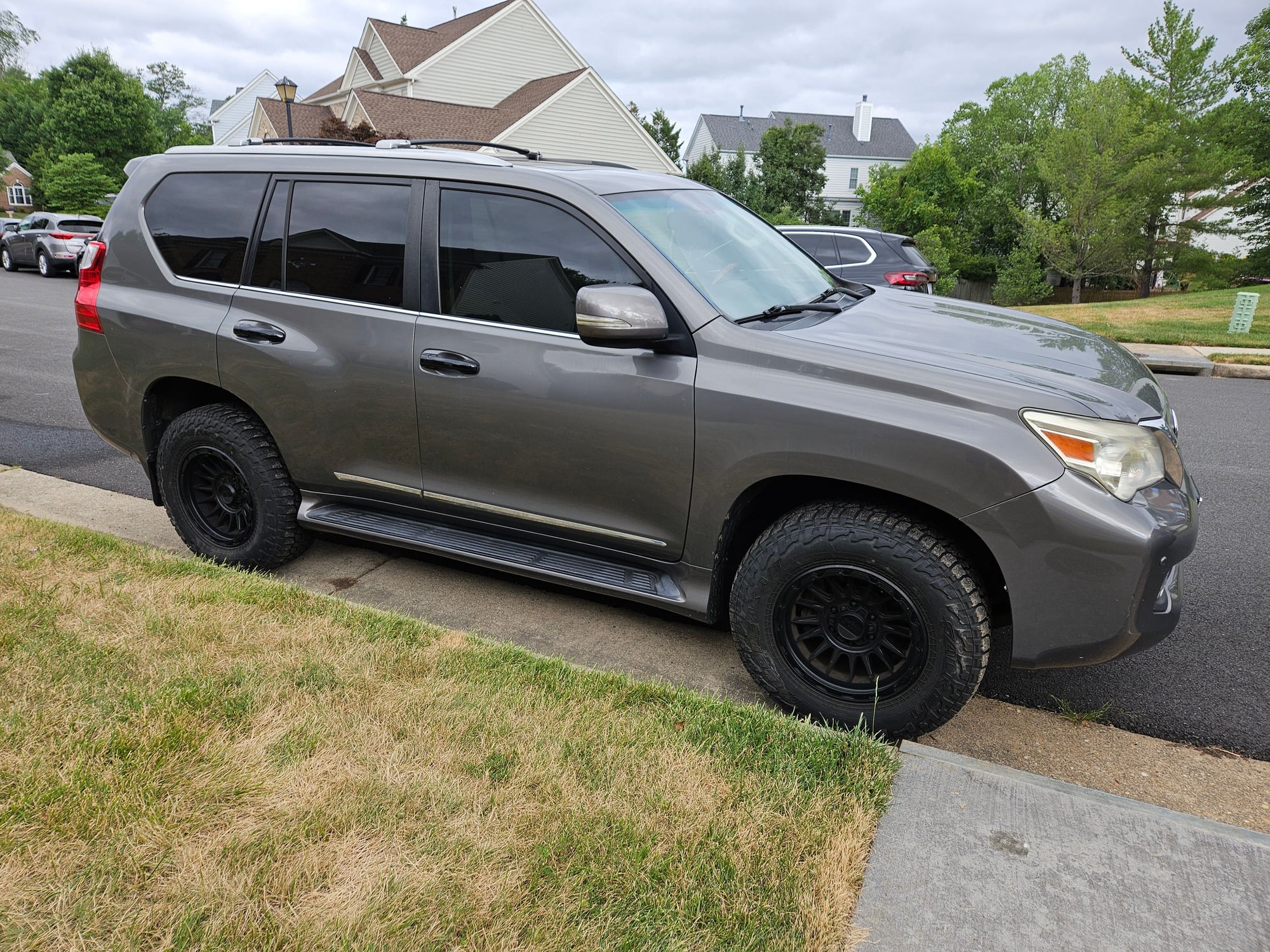 2011 Lexus GX460 - 2011 GX460 base - Used - Fairfax Station, VA 22039, United States