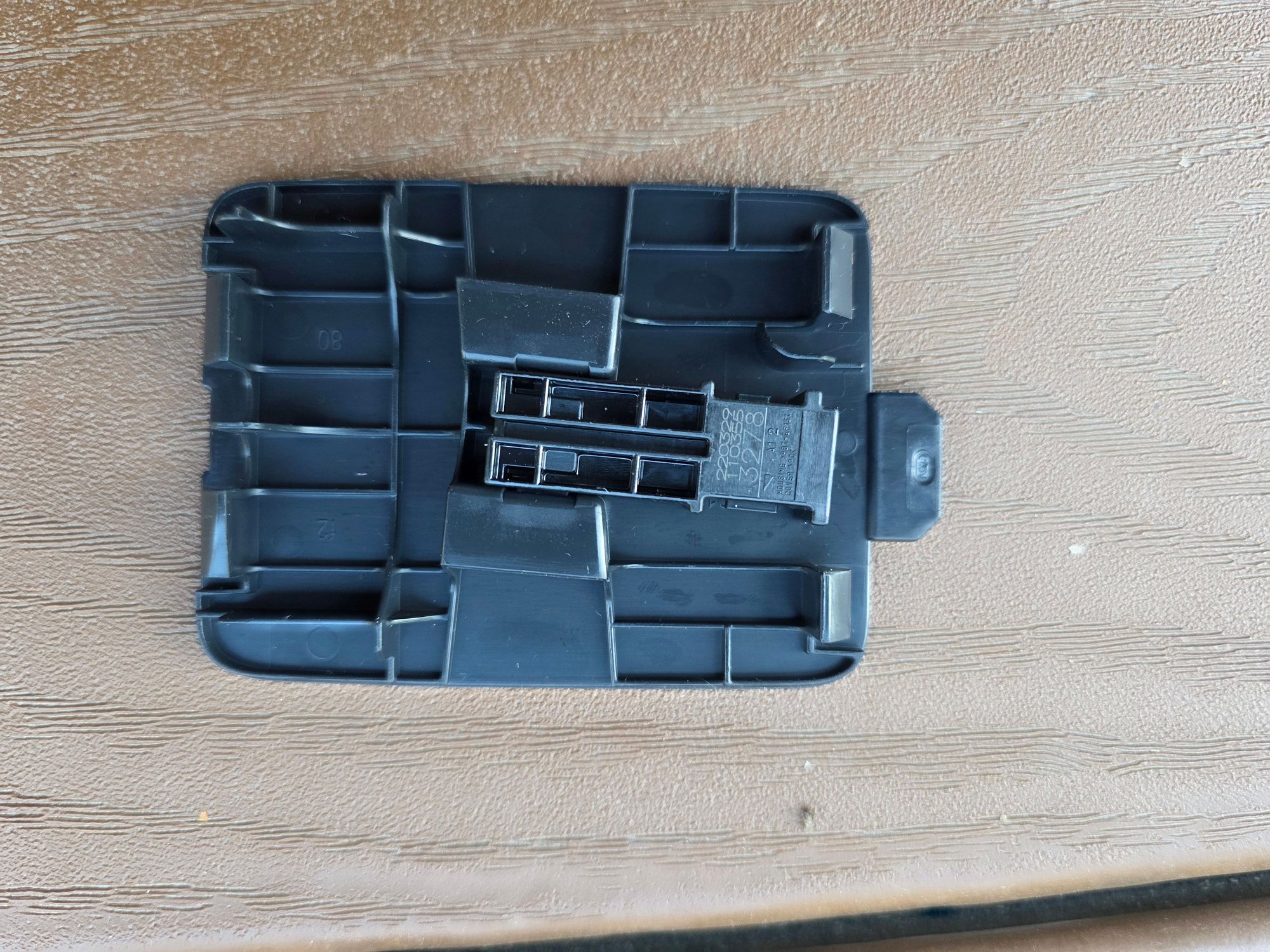 Lights - 2022 NX350 OEM Rear Puddle Light - Used - 2022 to 2025 Lexus NX - Cumberland, RI 02864, United States