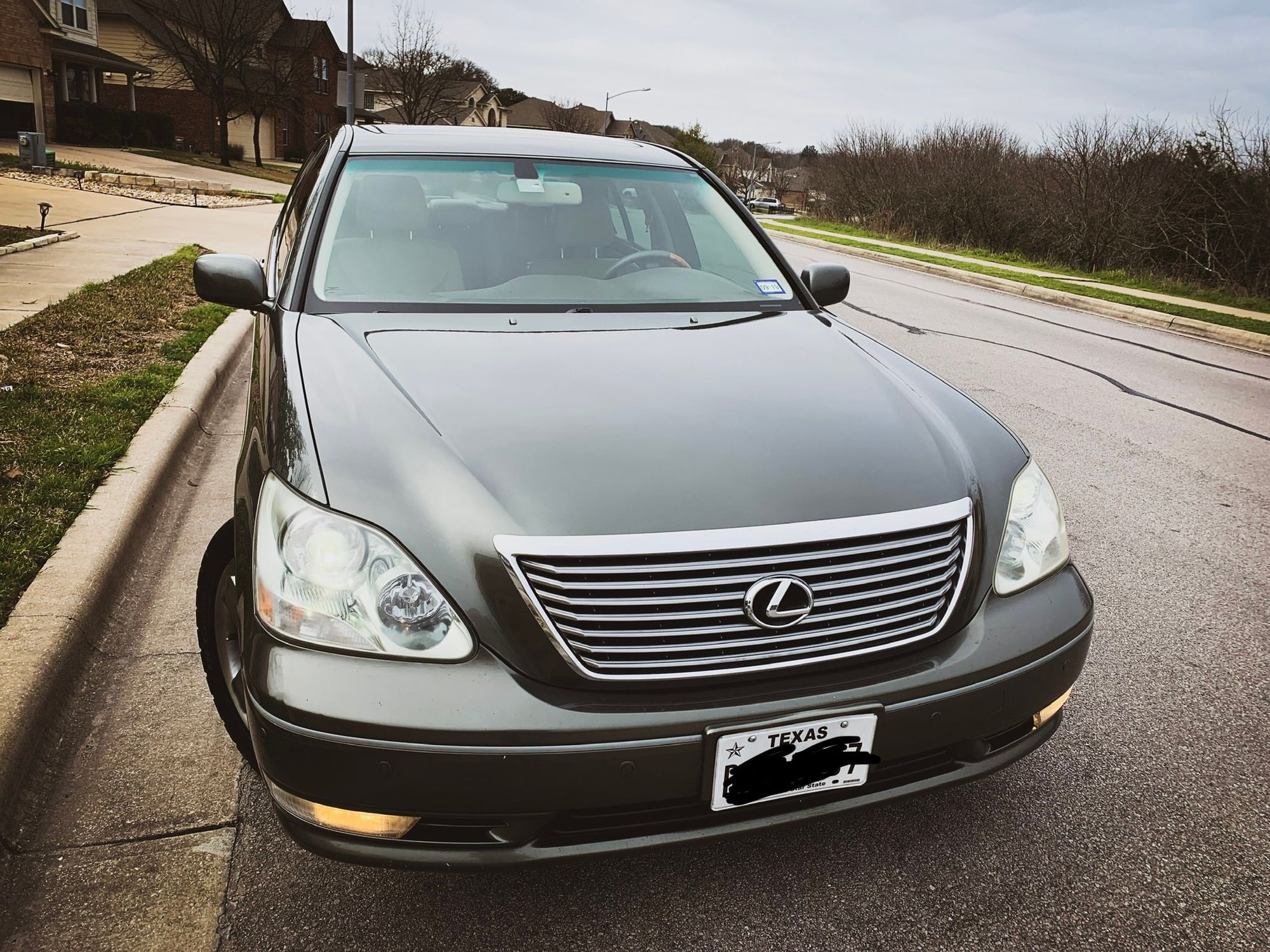 2004 Lexus LS430 - 2004 Lexus LS 430 - 131k miles - Excellent Codnition - Used - VIN JTHBN36F440156649 - 8 cyl - 2WD - Automatic - Sedan - Other - Austin, TX 78748, United States