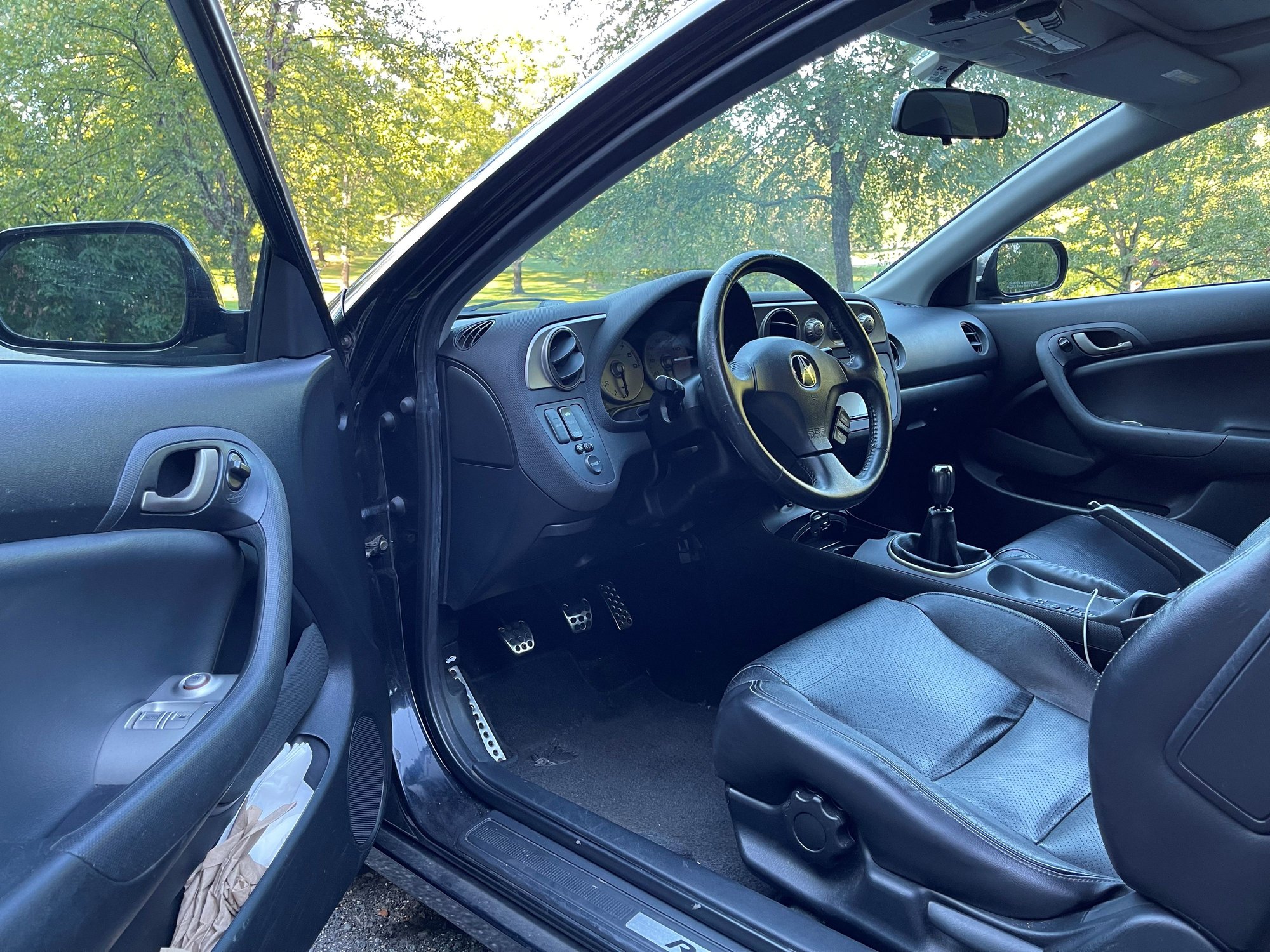 2004 Acura RSX - FS: 2004 Acura RSX Type S - Used - VIN JH4DC53034S011343 - 195,000 Miles - 4 cyl - 2WD - Manual - Hatchback - Black - Boyds, MD 20841, United States