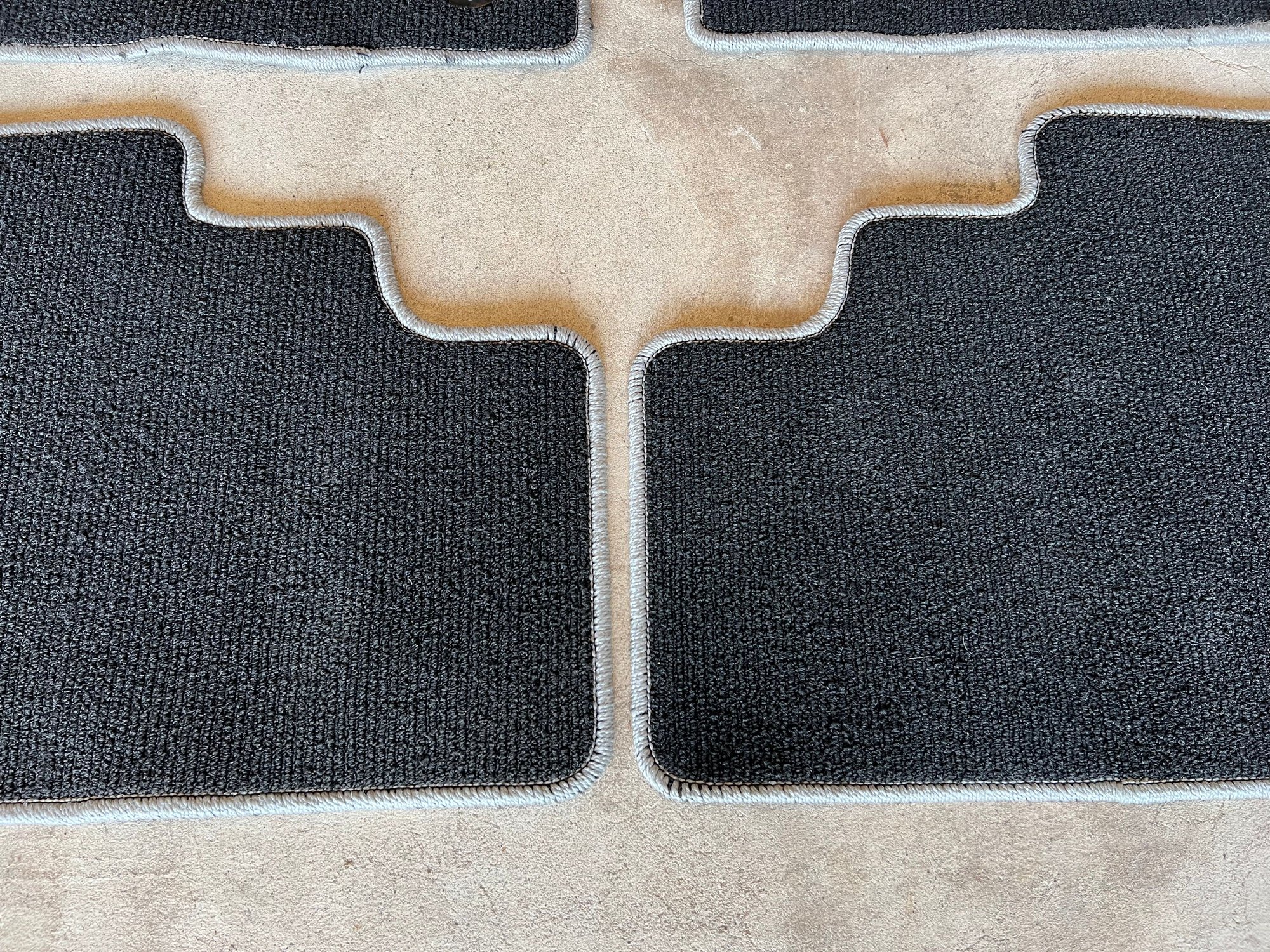 Interior/Upholstery - 4th Gen RX350 F-Sport Carpeted Floor Mats - Used - Collegeville, PA 19426, United States