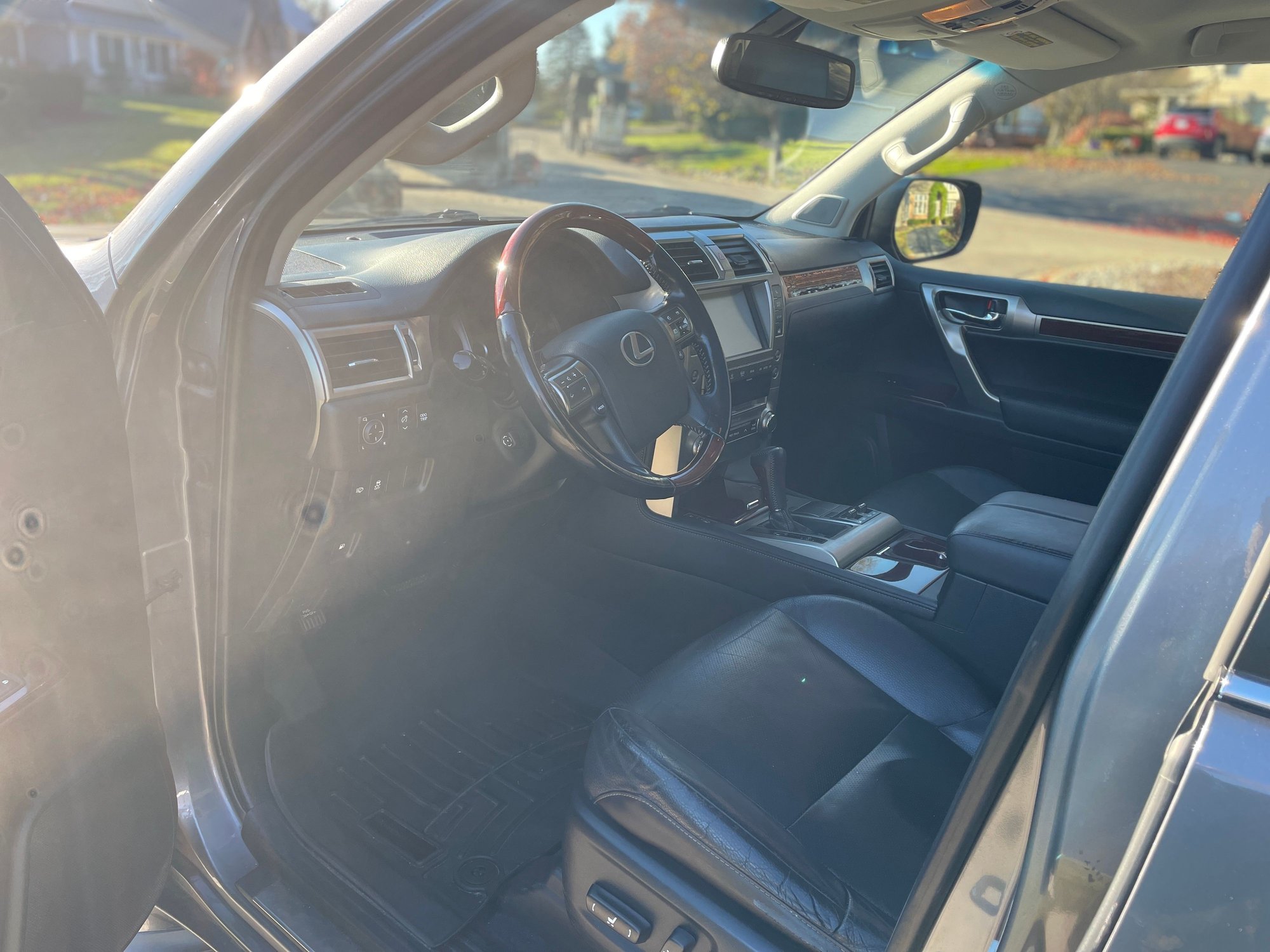 2015 Lexus GX460 - 2015 Lexus GX460 Premium w/ upgrades! - Used - VIN JTJBM7FX5F5511887 - 89,000 Miles - 8 cyl - 4WD - Automatic - SUV - Gray - Commerce Township, MI 48382, United States