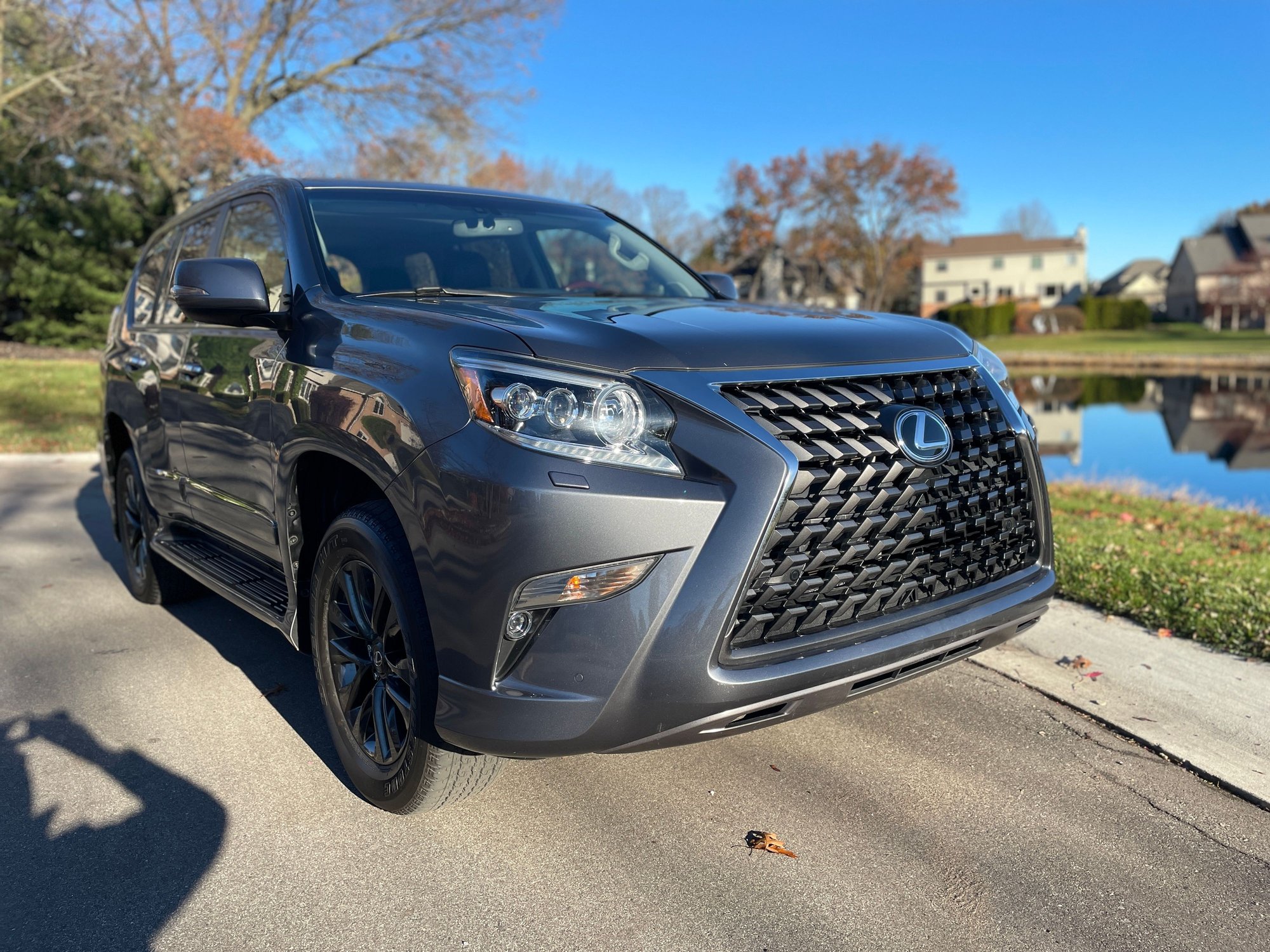 2015 Lexus GX460 - 2015 Lexus GX460 Premium w/ upgrades! - Used - VIN JTJBM7FX5F5511887 - 89,000 Miles - 8 cyl - 4WD - Automatic - SUV - Gray - Commerce Township, MI 48382, United States