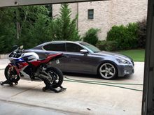 The GS with my other wheel set and my CBR600RR 2013 model. Ready for wash time. Kind of my therapy.