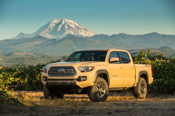 2016 TRD Off-Road DCSB 4x4 V6 (7/29/2015)
