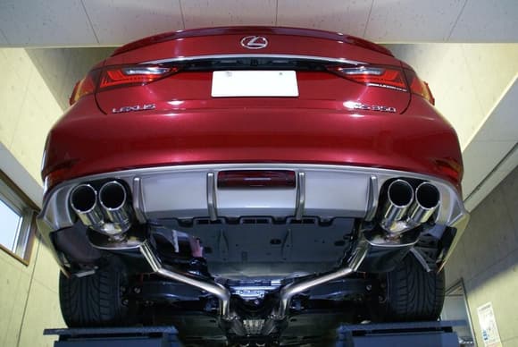 LEXON L:Exhaust 4-Tail Quad Silent Power Exhaust System for Lexus GS350 2013+
www.topendmotorsports.com