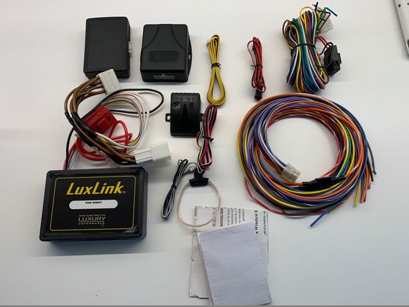 complete kit including alarm sensor and rear window module.