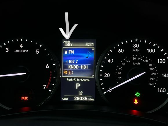 Outside temp displays in F