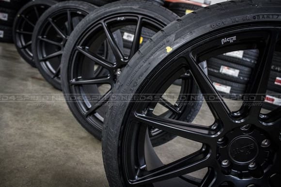 Niche Essen M147 wheels in satin black finish