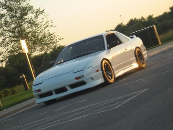 Sunset pics....still waiting for FMIC in this pic :(