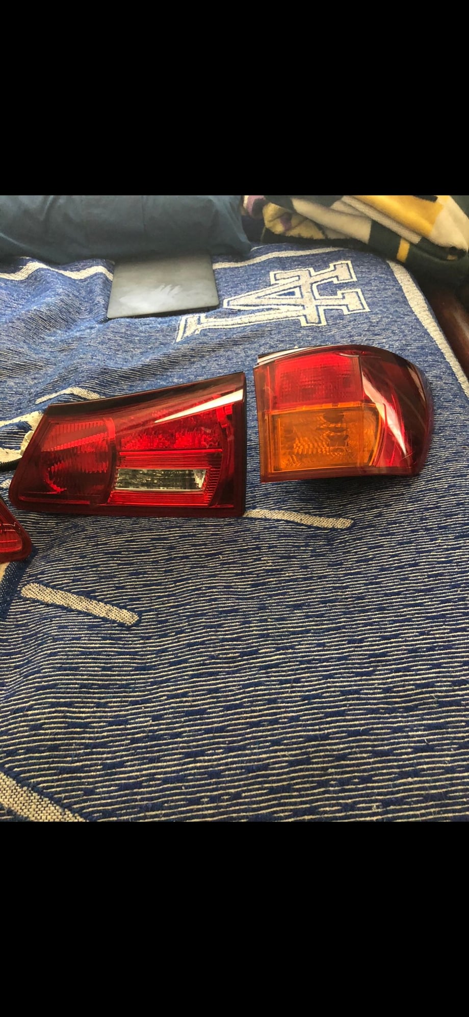 Lights - Rear Tailights - Used - 2006 to 2013 Lexus IS250 - 2006 to 2013 Lexus IS350 - 2008 to 2014 Lexus IS F - Los Angeles, CA 90241, United States