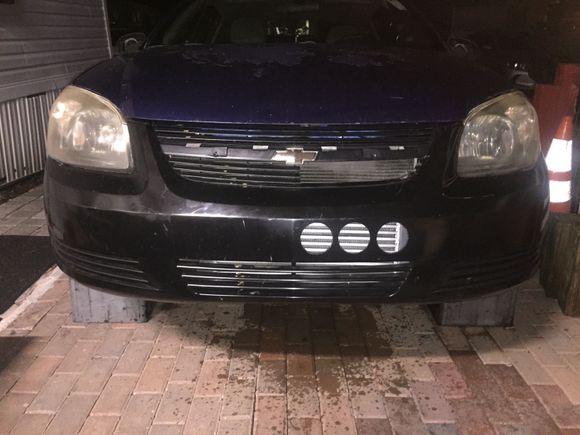 Need some some air flow. Dont know how i feel about the grill thoe?