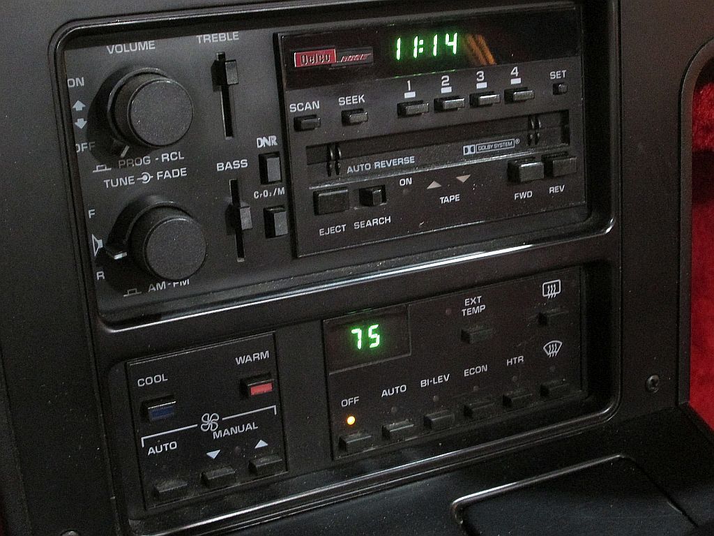 FS (For Sale) Bose AM/FM/Cassette from '89 Coupe CorvetteForum