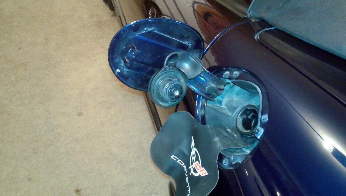 Gas cap hanger on 2000 C5? CorvetteForum Chevrolet Corvette Forum Discussion