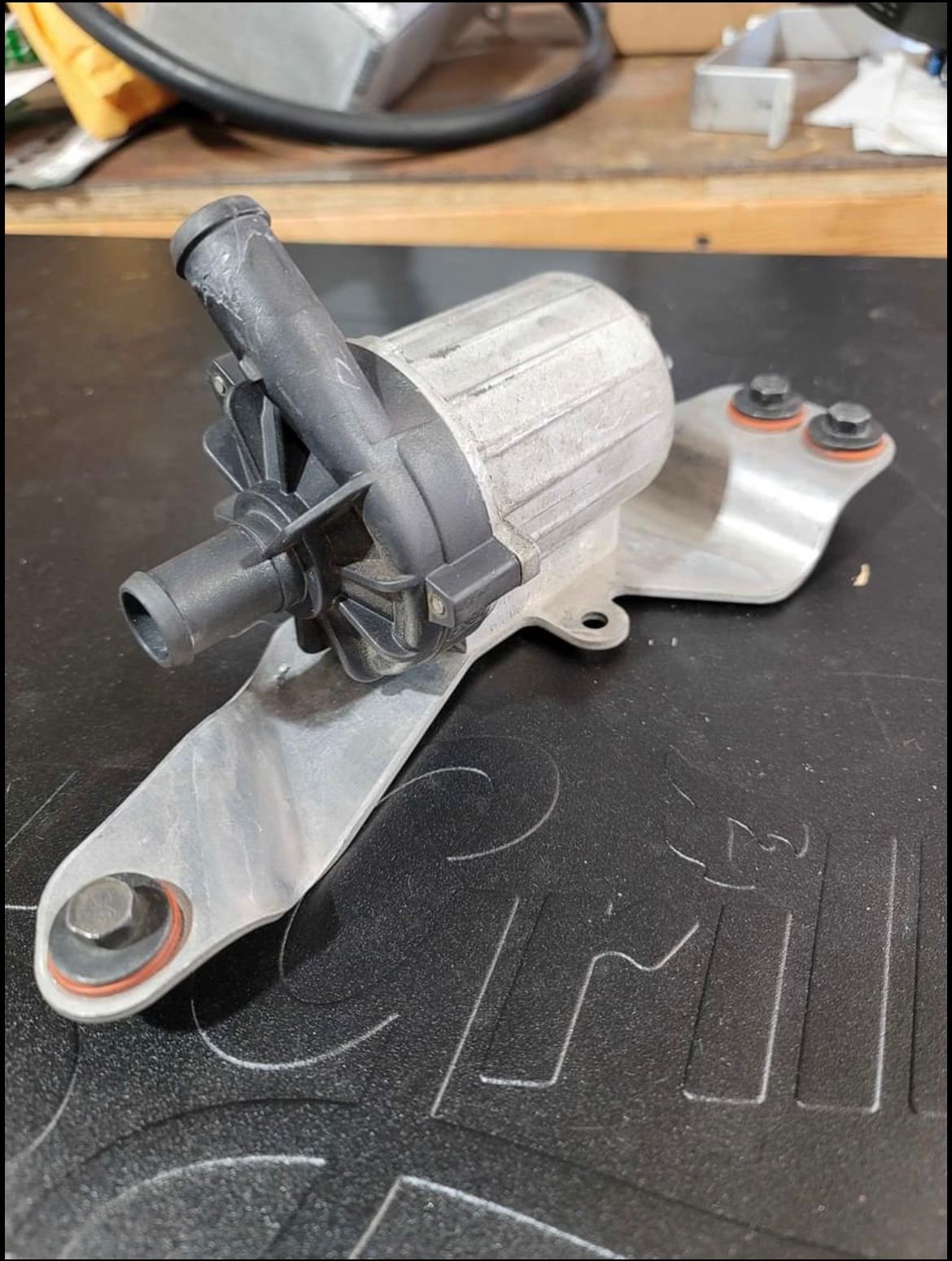 FS (For Sale) Zr1 intercooler pump CorvetteForum Chevrolet Corvette