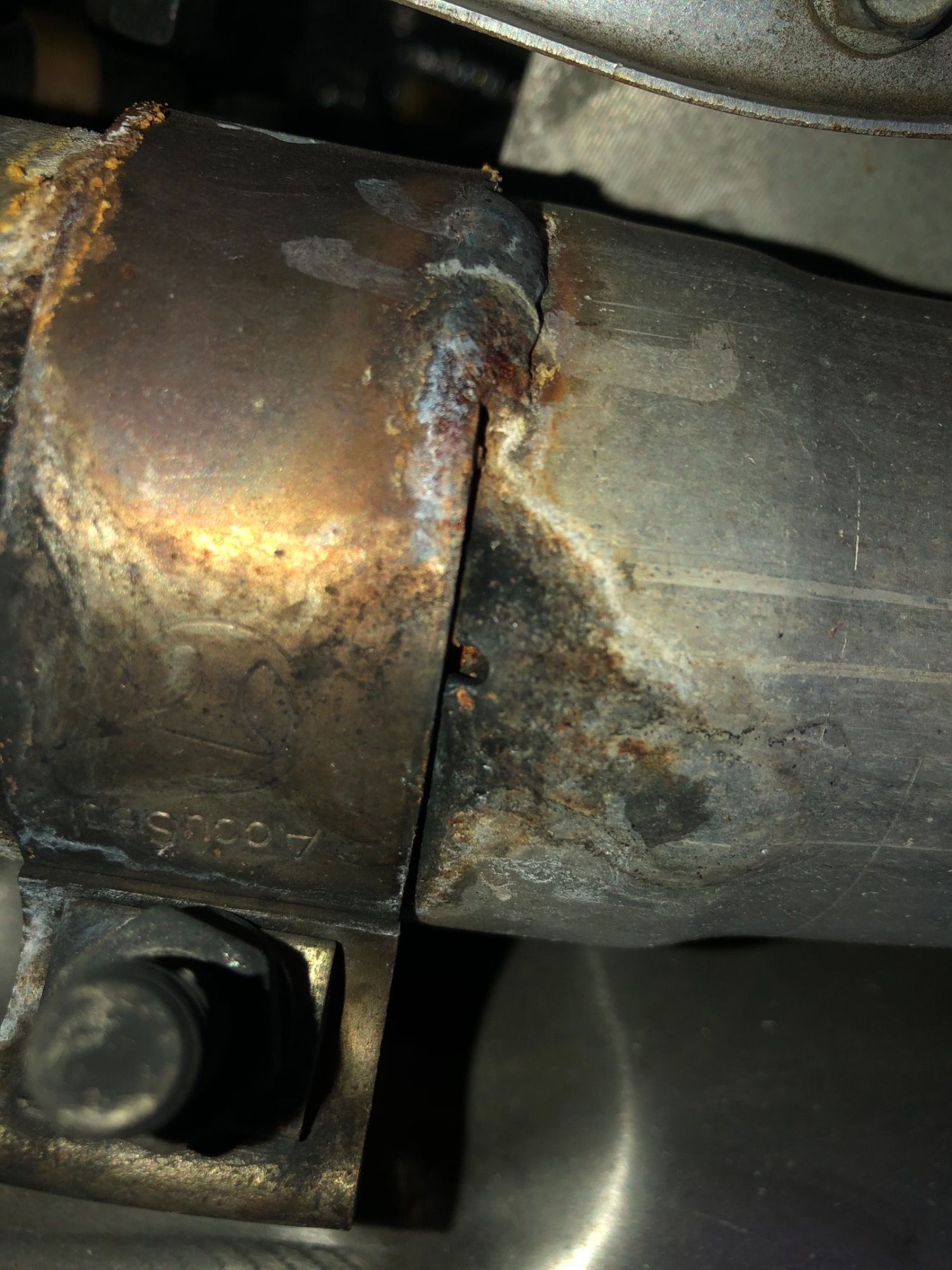 Hole in Exhaust Pipe Under Car CorvetteForum Chevrolet Corvette