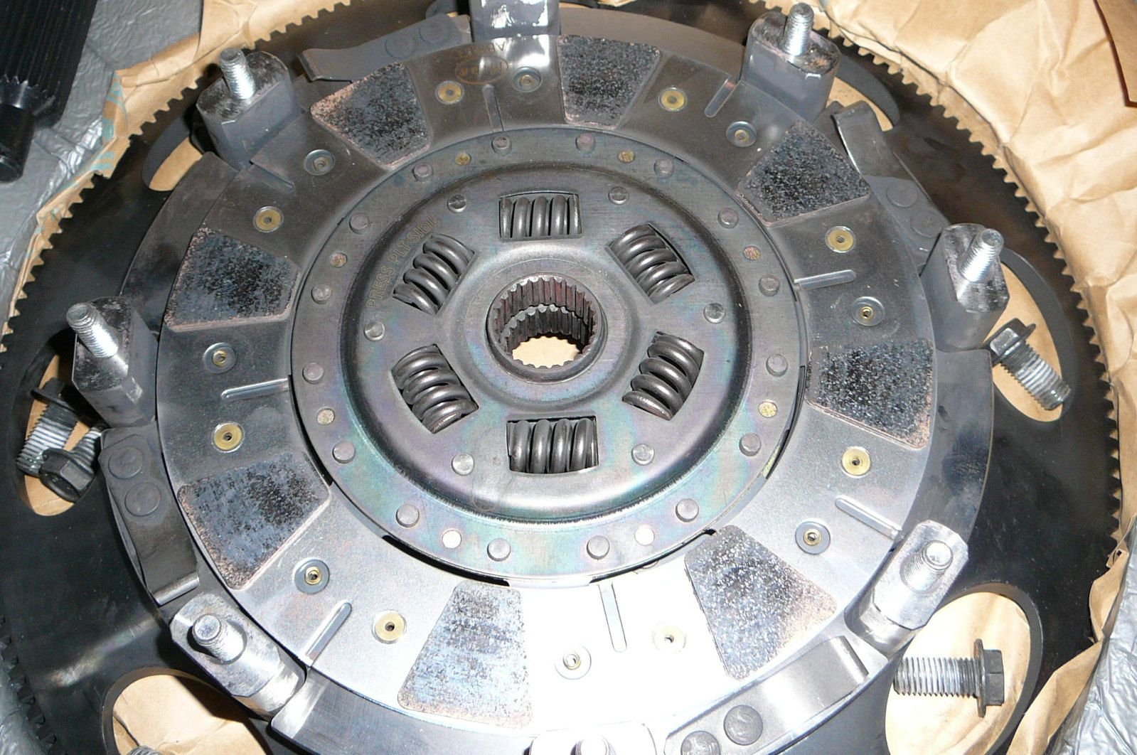 FS (For Sale) Mantic sprung cerametallic twin disk clutch
