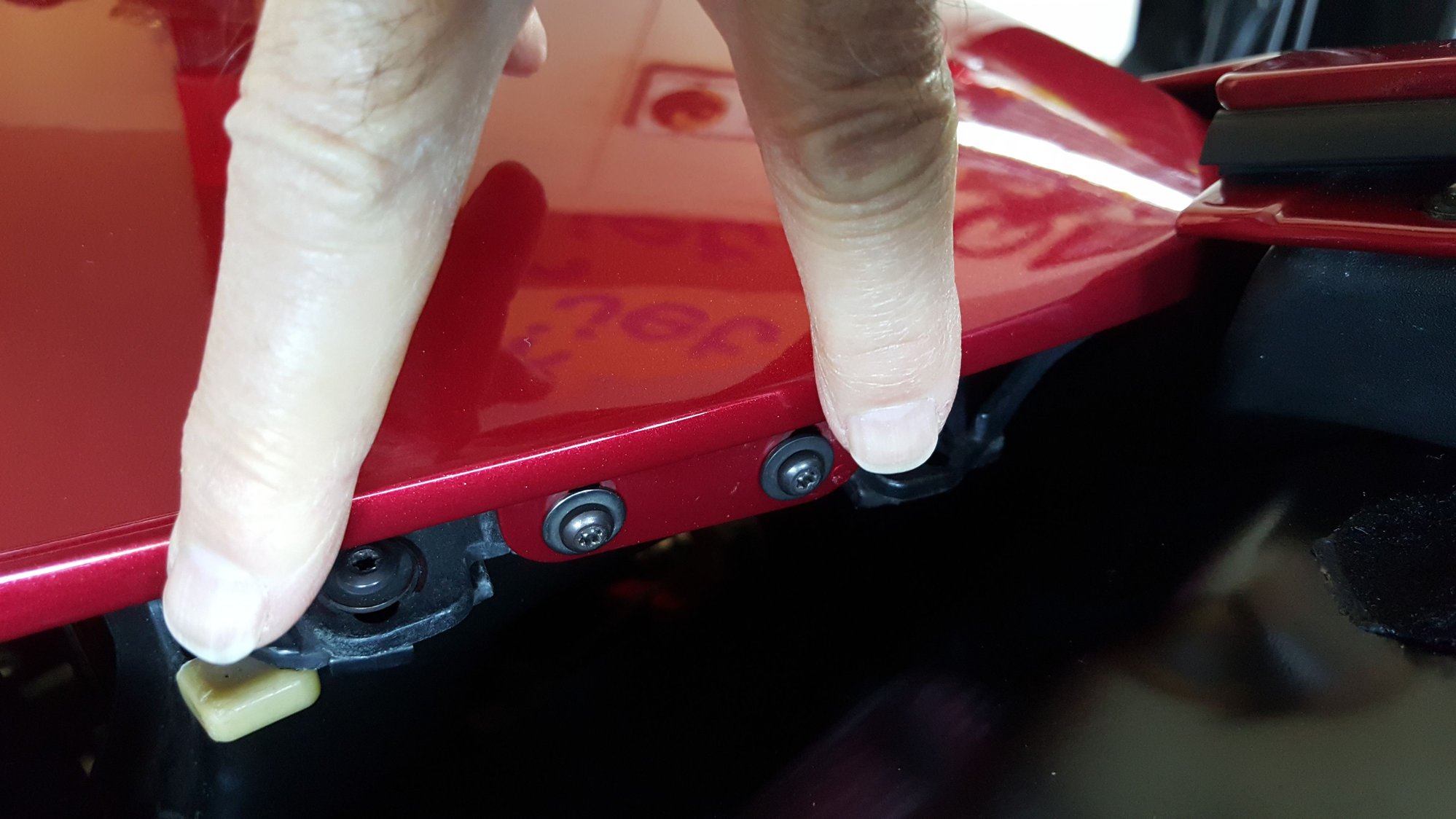 RESOLVED Headlight motor keeps running after closing CorvetteForum