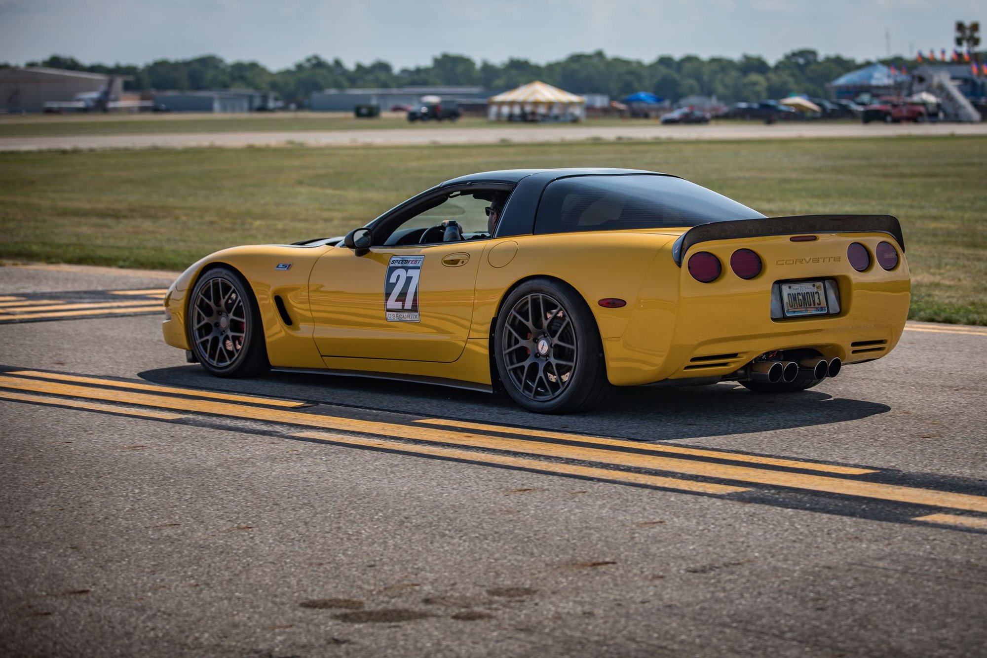 Show off your C5's stance!!!Post your pics! - Page 55 - CorvetteForum