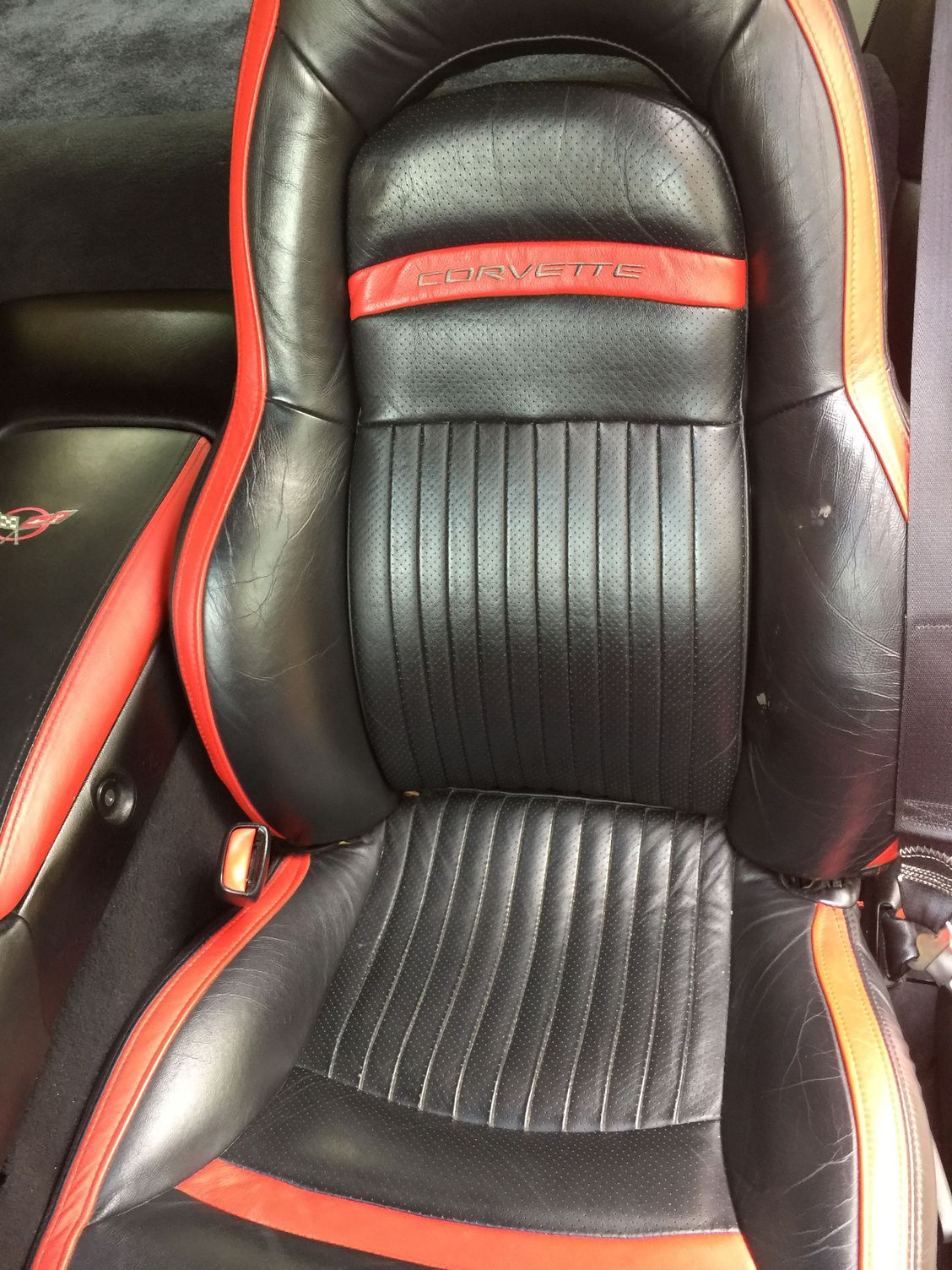 Like new custom c5 corvette seats black/torch red CorvetteForum