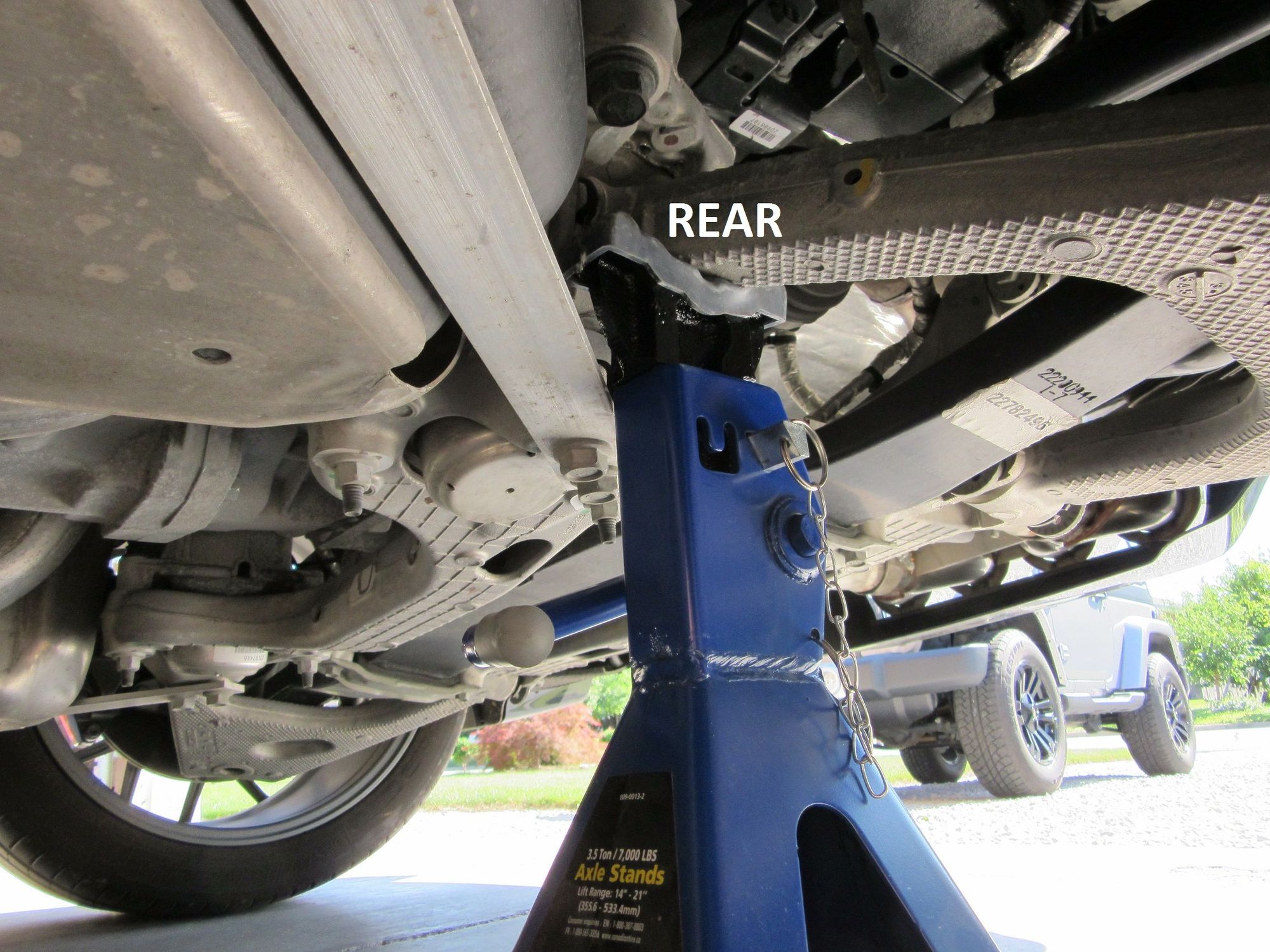 How to put a C7 on (4) Jack Stands in 2 minutes ... How to put a C7 on (4) Jack Stands in 2 minutes ...