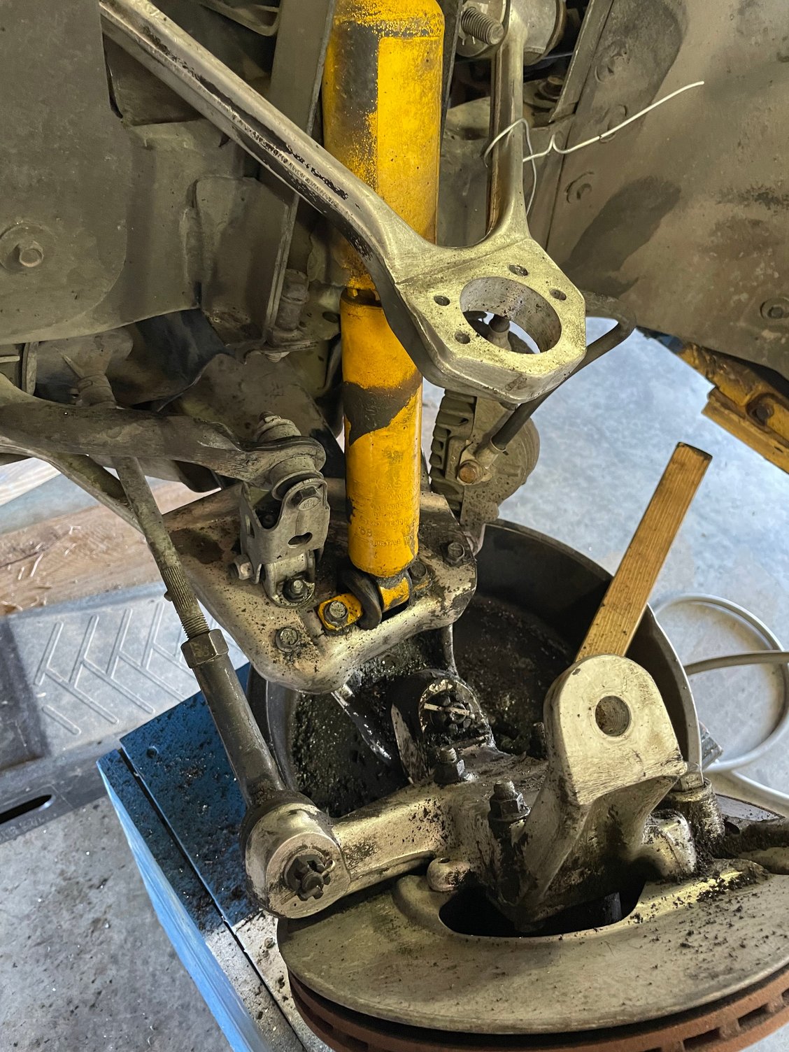 Shocks and Ball Joints on ‘85 still hear a clunk CorvetteForum