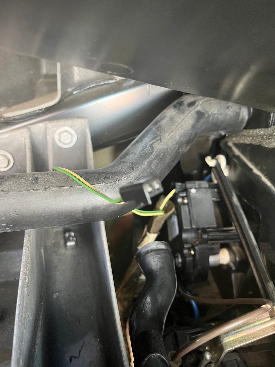 A/C drivers blend door actuator wiring CorvetteForum Chevrolet