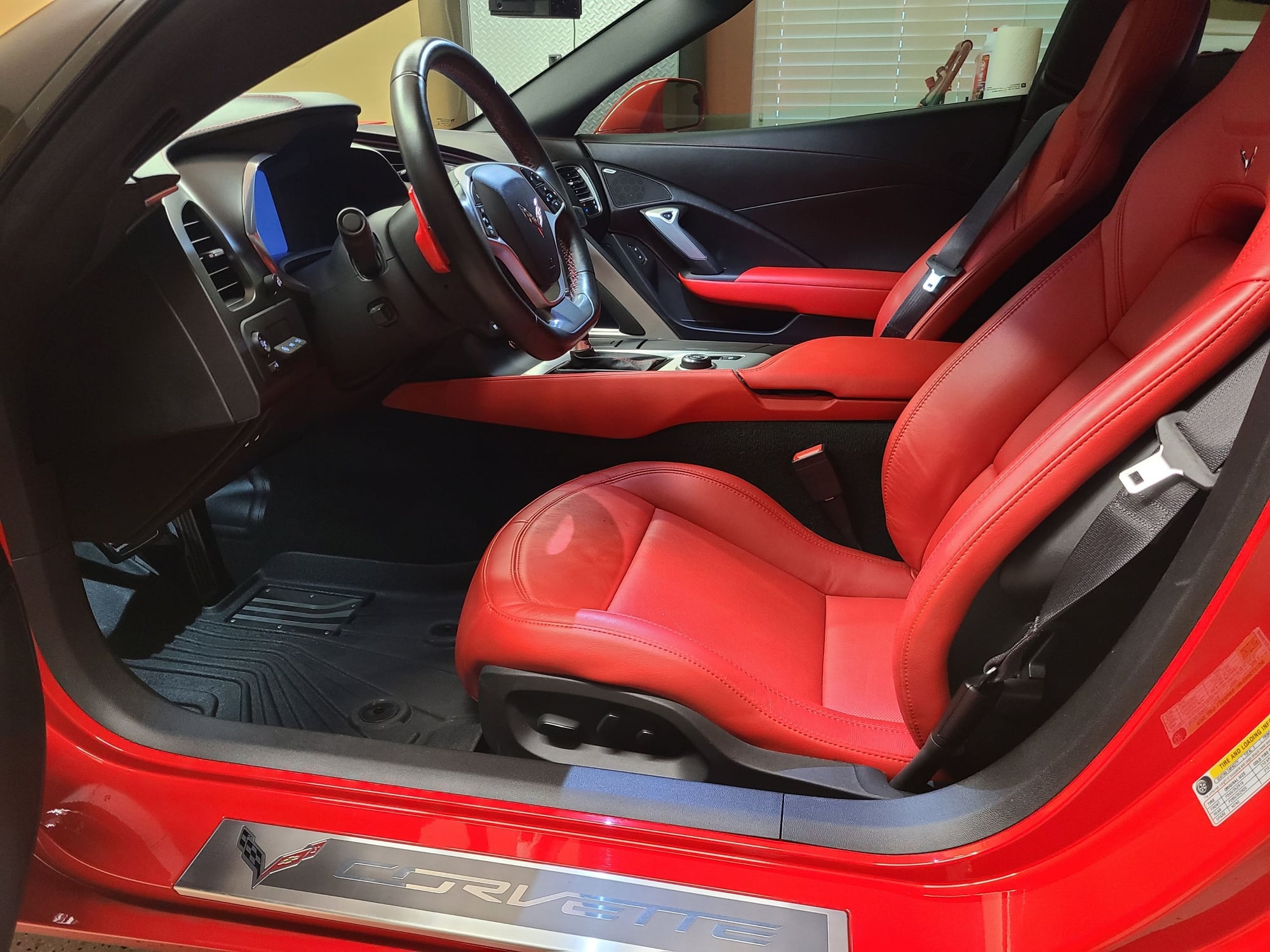 fs-for-sale-2017-torch-red-corvette-stingray-coupe-8-400-miles